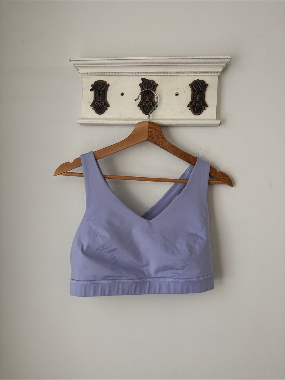 lululemon Bra V-Neck Sports Bralette - Lavender